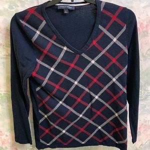 Tommy Hilfiger V neck sweater